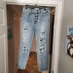 Eunina High-rise Boyfriend Jeans - 13